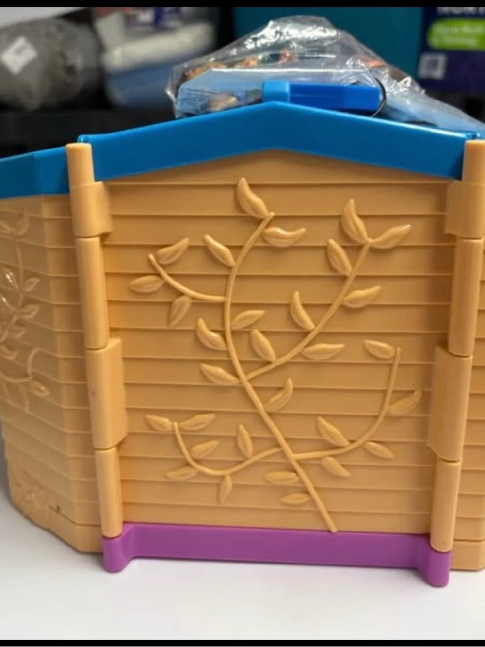 Fisher-Price Rescue Center Playset - Blue and Tan